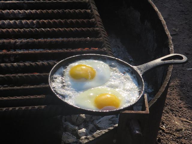 eggs on camping breakfast