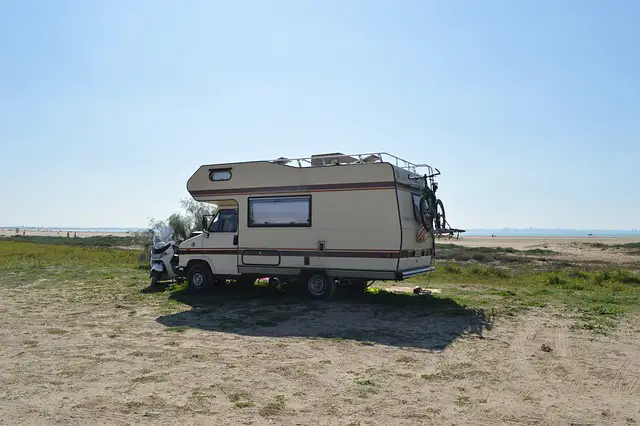 oldschool camping trailer