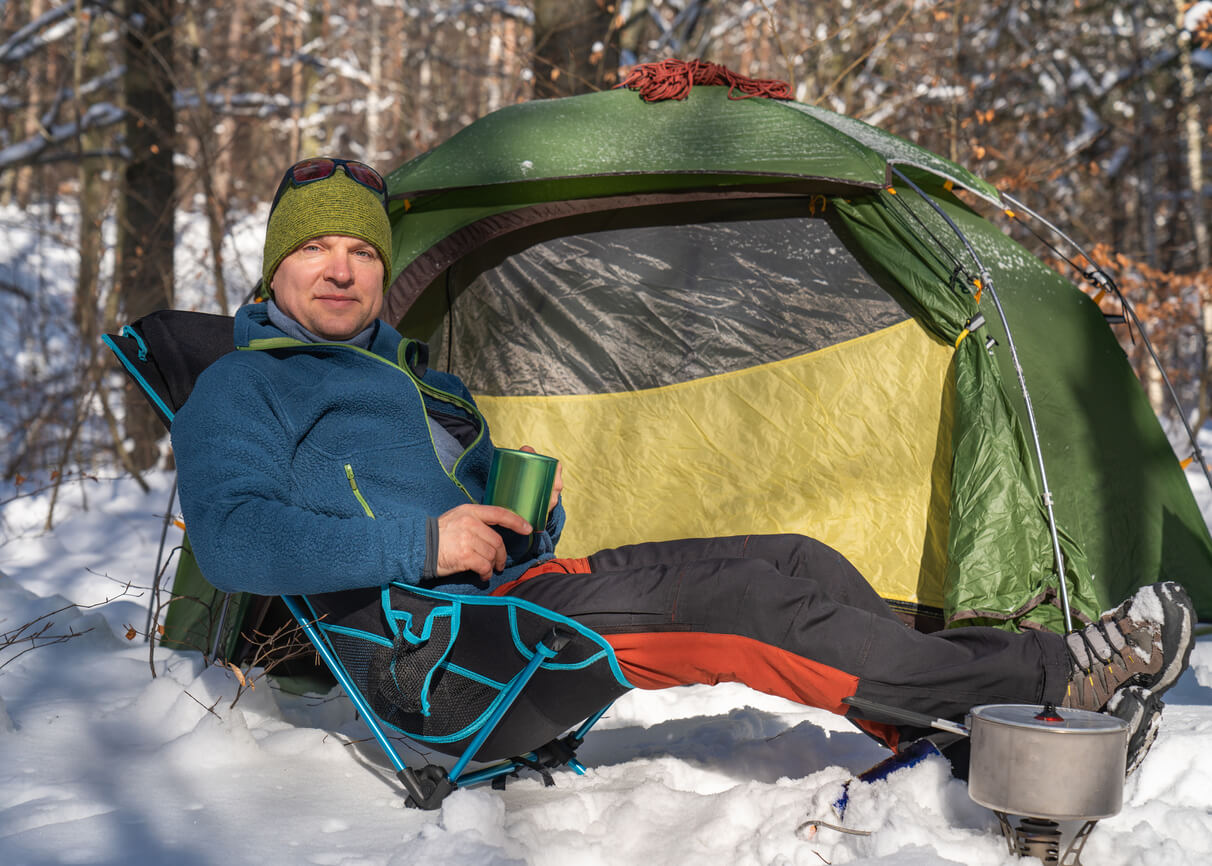 Camping in 40-degree Weather - Maintaining Comfort 